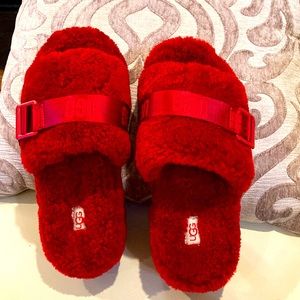 BN UGG Women’s Fluffita Slippers